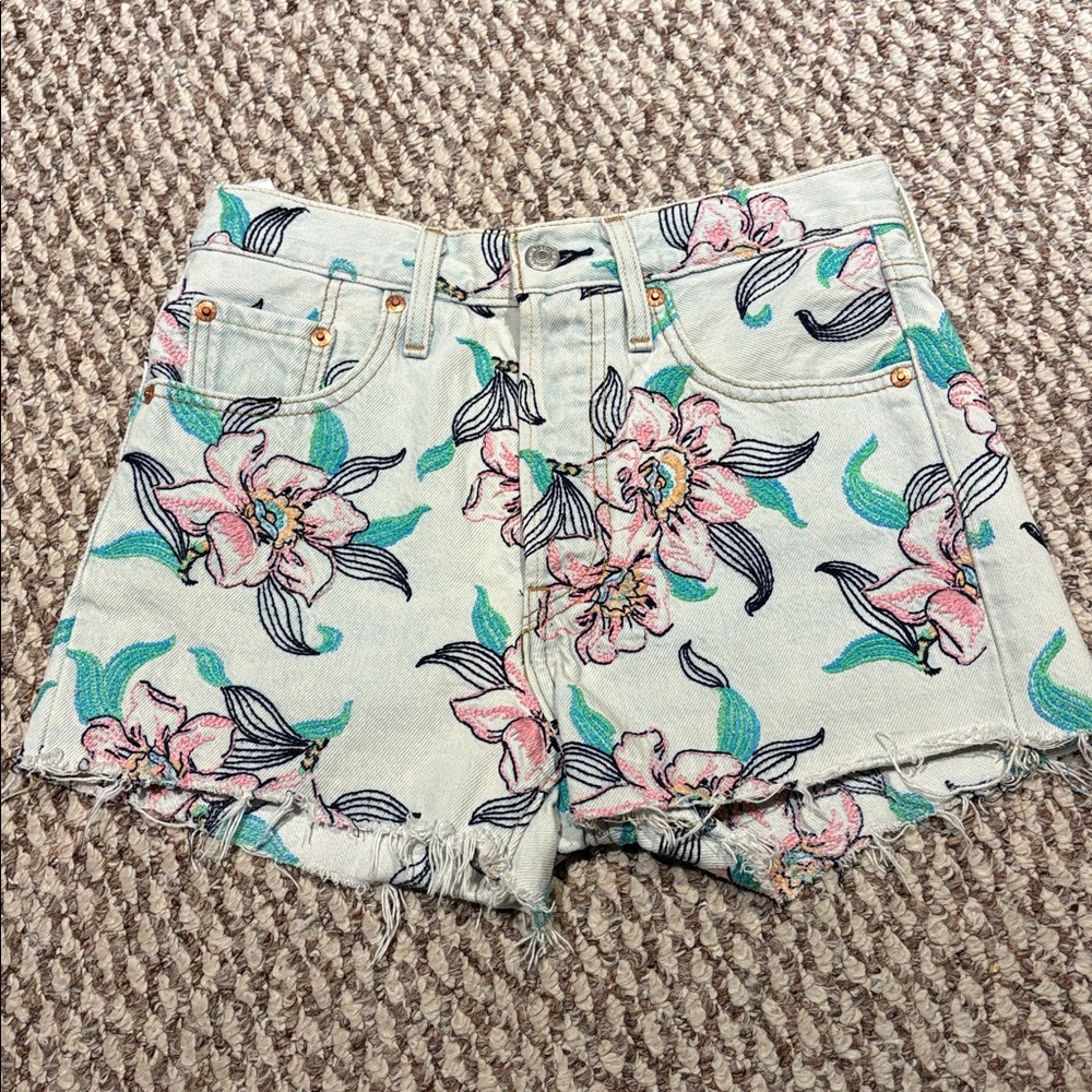 Levi's 501 Womens w24 Hi-Rise Embroidered Floral Festival Hippie Shorts Vintage